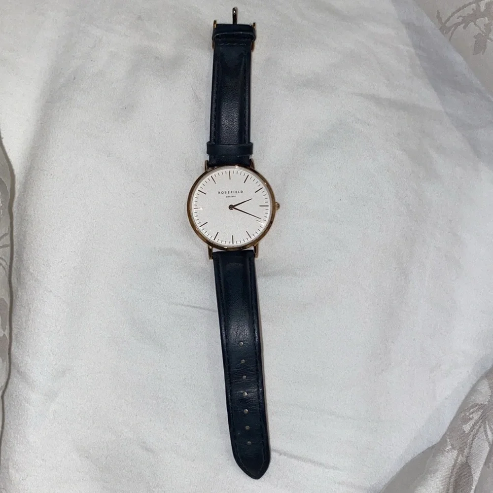 Rosefield Watch - Picture 2 of 3
